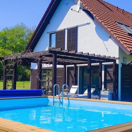 Апартаменти Siedlisko Gregorowo Устка Екстер'єр фото